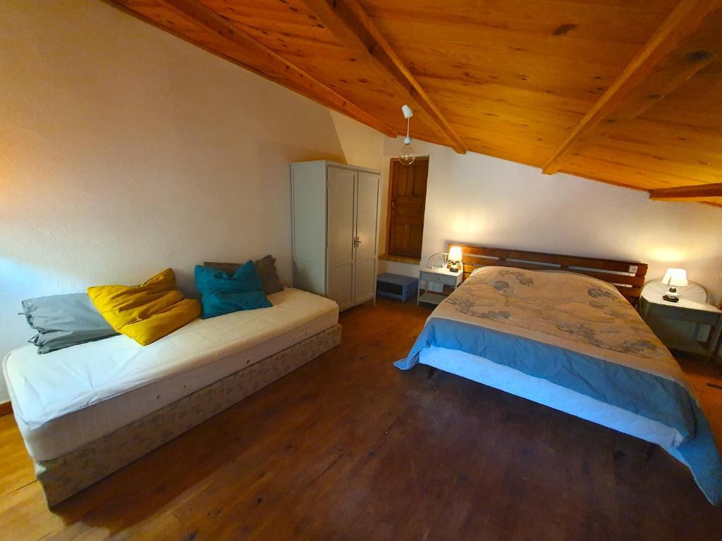 <b>Drome Provençale</b>, <b>Gîte</b> Fonfroide, <b>Location</b> à la semaine, La Motte ...
